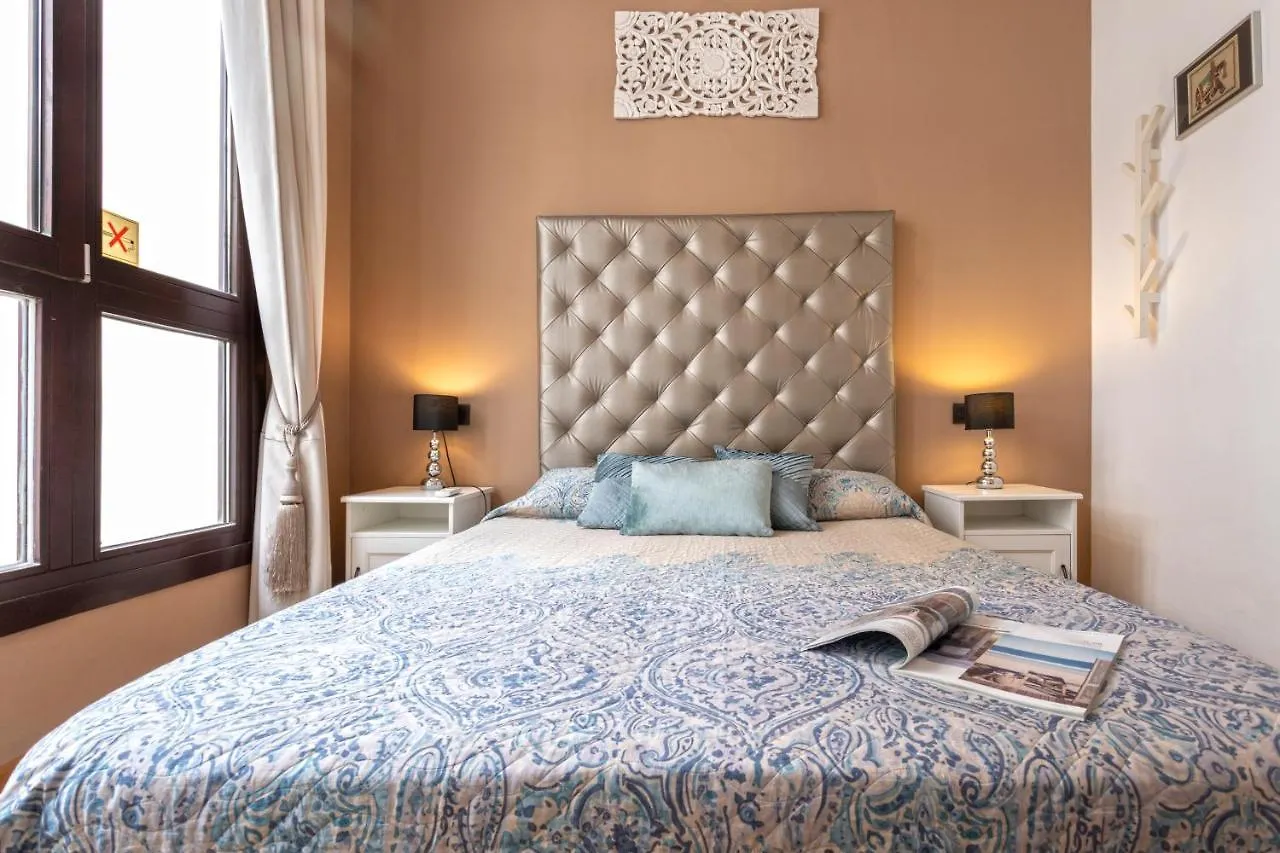 Carreteria Pool Appartement Málaga Spanje