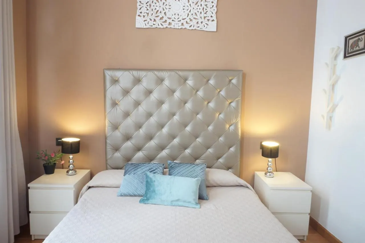 Carreteria Pool Appartement Málaga Spanje